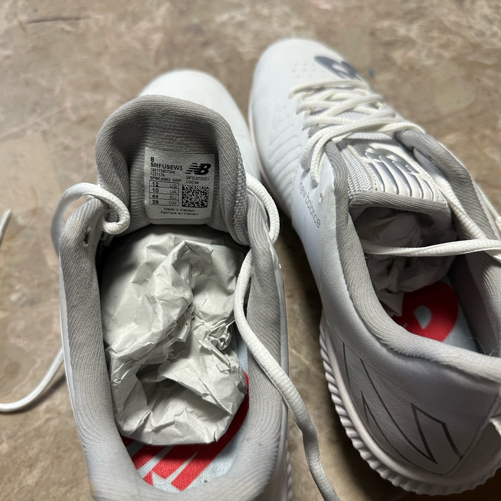 New Balance White and Gray Sneakers